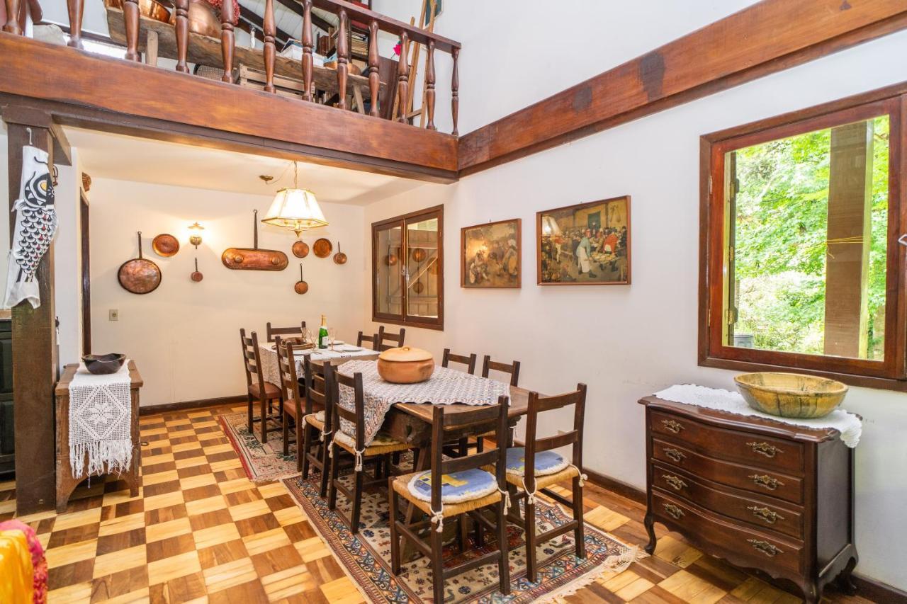 Incrivel Casa Com Cachoeira Em Meio A Natureza *