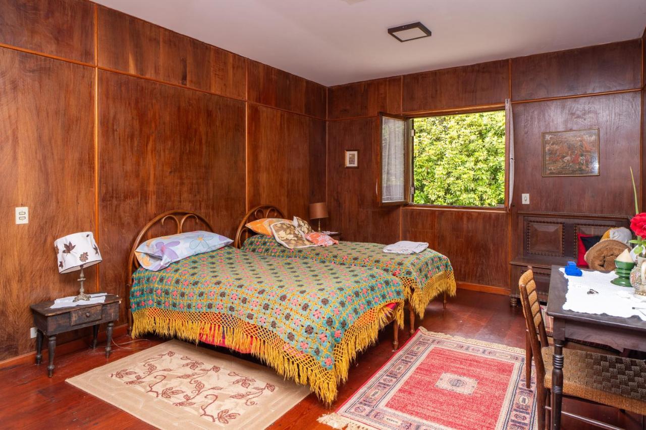 Incrivel Casa Com Cachoeira Em Meio A Natureza * Campos do Jordão